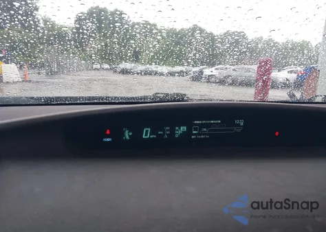 2012 Toyota Prius Five/Four/One/Three/Two z USA, uszkodzony, nr VIN JTDKN3DU3C1596969